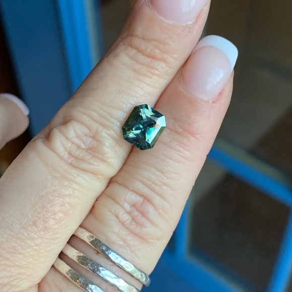 Jewelry - 2.44 ct gray/blue Moissanite